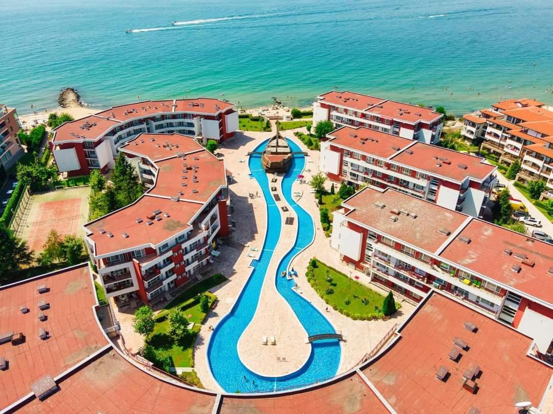 Apartman Ttt Burgas City Eksteriør billede